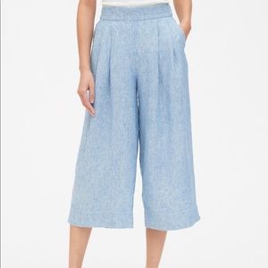 NWOT Gap High-Rise Wide-Leg Crop Pants